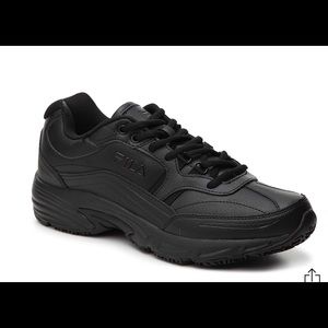 Black Fila nonslip work shoes